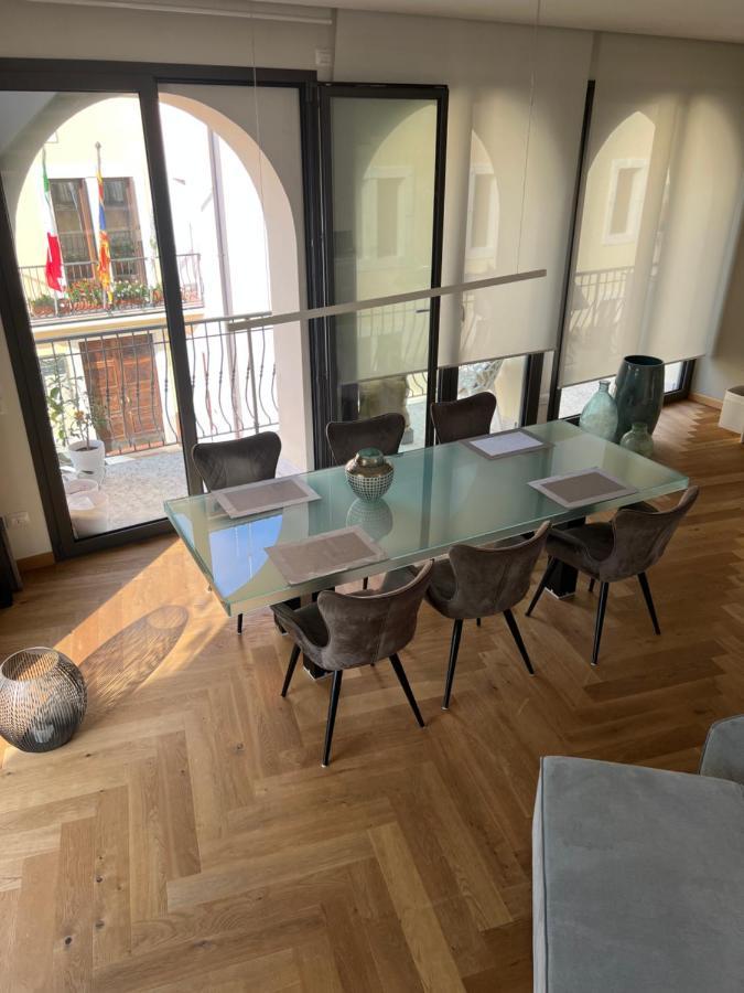 Suite La Castellana Torri Del Benaco Exteriör bild